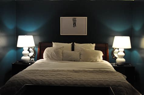 Benjamin moore's teal ocean is the perfect shade of teal. Pin by Amanda Brown on For the Home | Small guest bedroom ...
