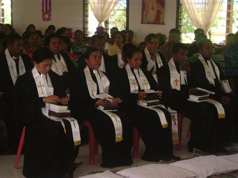 Confira os melhores slides de natal, que reúnem espírito natalino e belas mensagens. Power Point Liturgi Natal / Liturgi Natal Pemuda Ppt Powerpoint - Malam kudus, jumat 24 selamat ...