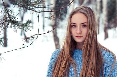 Wallpaper Model Blonde Looking At Viewer Long Hair Sweater Trees Snow Depth Of Field