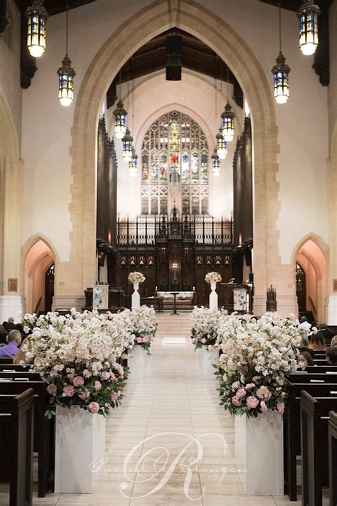 Wedding Decorations For The Church Ceremony