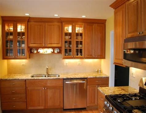 Light Cherry Cabinets With Granite Countertops Residencial