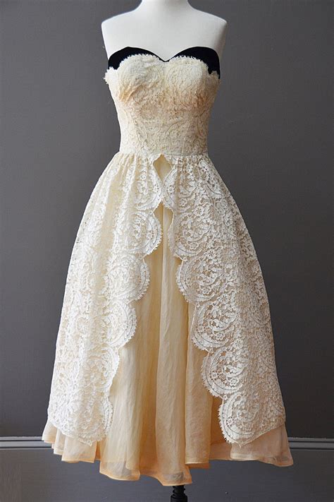 1950s Cream Lace Vintage Dress Vintagevirtuosa