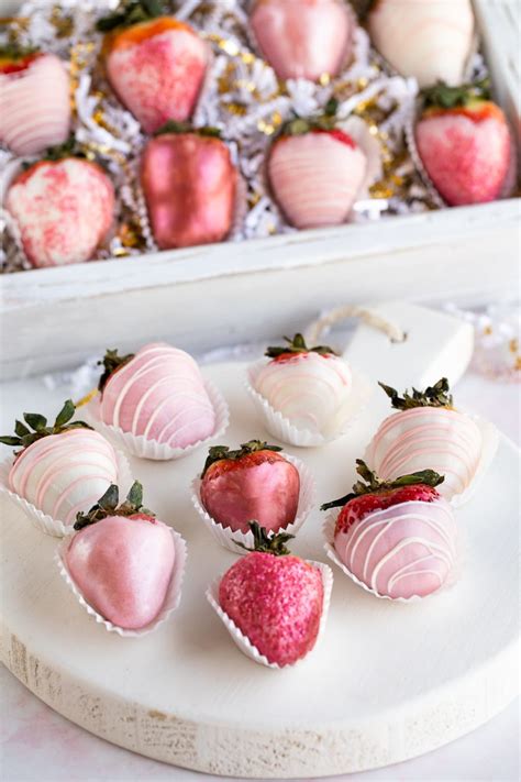 Pink And White Chocolate Covered Strawberries Partylicious