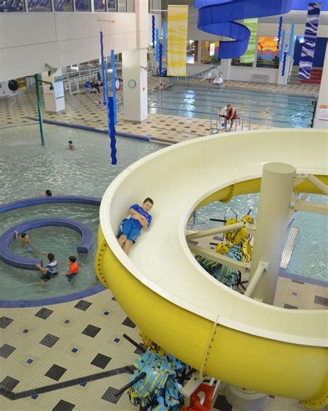 Indoor Water Slides And Pools Monon Community Center Carmel In