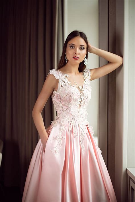 Robe De Soirée Rose De Luxe Oksana Mukha Paris Robe De Soirée Rose