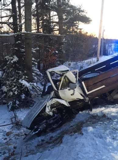 Three People Seriously Injured In Norridgewock Crash