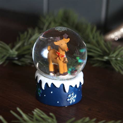 Snow Globe From Christmas In Evergreen Youll See These Lovelies In