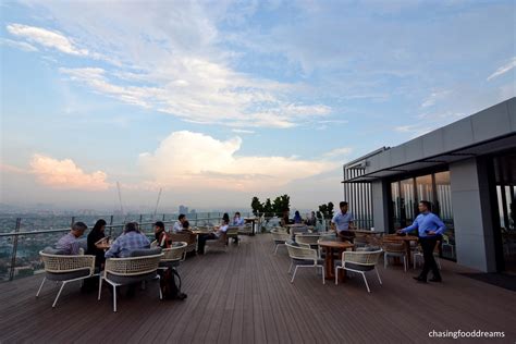 With 300 outlets spread over six levels, this is retail therapy at its most exuberant. CHASING FOOD DREAMS: PJ's Bar and Grill @ New World ...