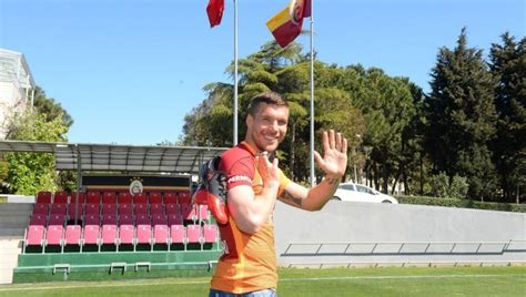 Recently lukas podolskitook part in 25 matches for the team antalyaspor. Lukas Podolski, Antalyaspor yolunda!
