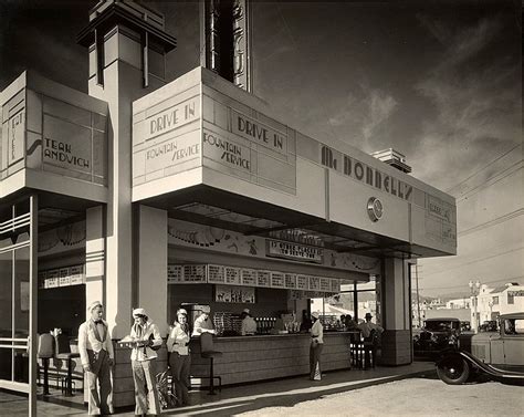 Life in Los Angeles in the 1930s - Bizarre Los Angeles | Los angeles, Los angeles hollywood ...