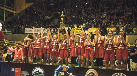 | see more about chile, seleccion chilena and la roja. La selección chilena femenina de basquetbol gano el primer lugar del Sudamericano U15 | Radio ...