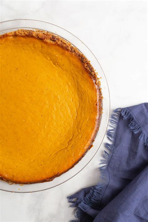 How to tell when pumpkin pie is done. Pumpkin Cream Cheese Pie - Recipe Boy