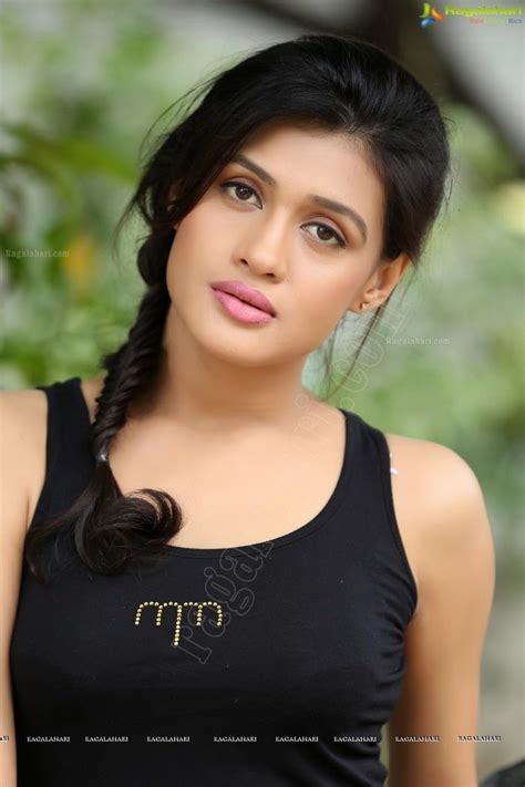 South indian actress ashwini latest hot photos in saree. Ragalahari