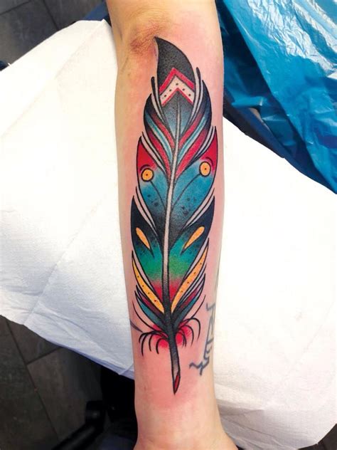 59 Sublime Feather Tattoos That Look Gorgeous Page 3 Of 6 Tattoomagz