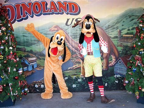 Pluto And Goofy Dinoland Usa Disneys Animal Kingdom Meeko Flickr