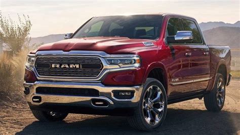 Try to put any automaker brand loyalty aside, since limiting your truck options can affect the type of trailer you are able to tow. The 10 Best Pickup Trucks for Towing in 2020