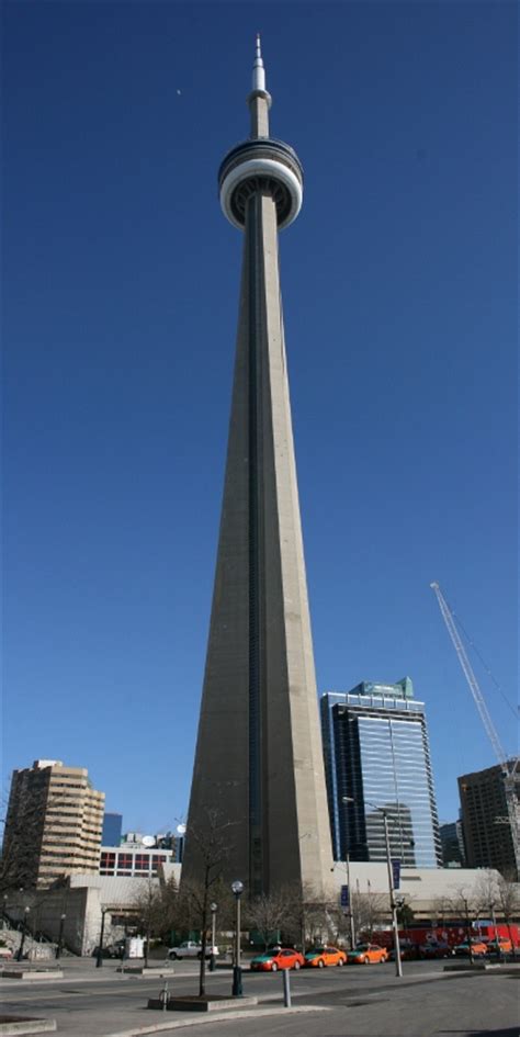 See lake ontario, toronto islands, rogers centre, royal ontario museum. The CN Tower, Toronto Canada - Deano's Travels