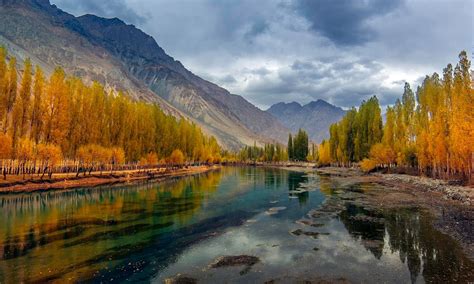 14 Best Places Of Gilgit Baltistan To Visit In Autumn Trango Tours