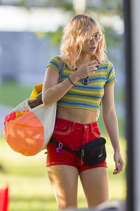 Suki Waterhouse Filming ‘assassination Nation In New Orleans Gotceleb