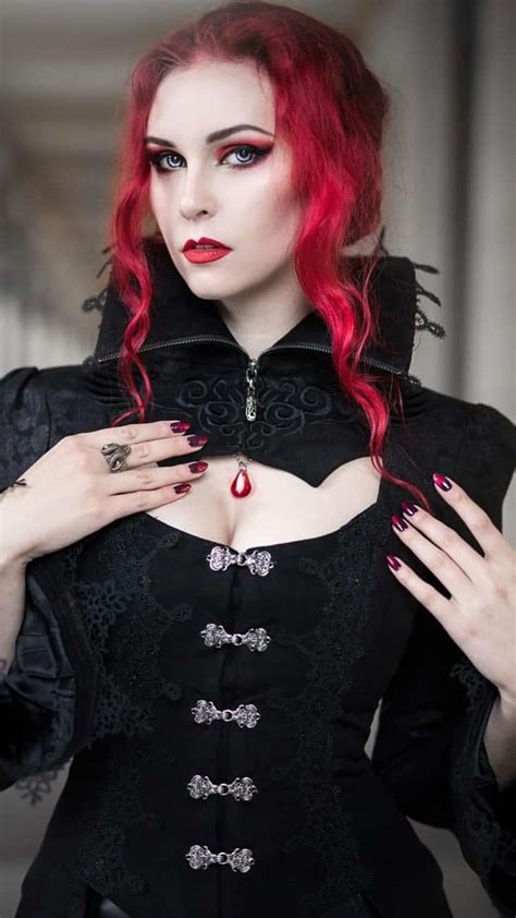 Pin By Rick Farnum On Dark Side And Vampire Gothic Outfits Hot Goth