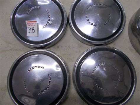 Vintage Ford Motor Company Dog Dish Poverty Hubcaps 10 12 Ebay