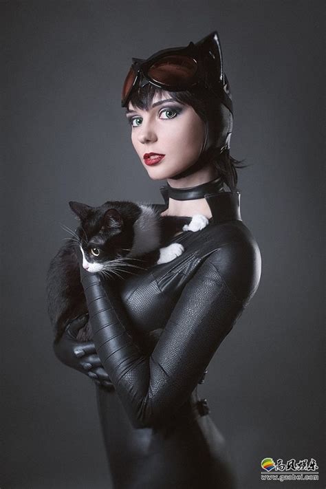俄罗斯coser Alenaagflower Cosplay带来质量很高的猫女cosplay 新闻资讯 高贝娱乐