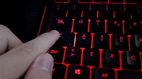 Tutorial How To Press The Caps Lock Key On The Keyboard Youtube