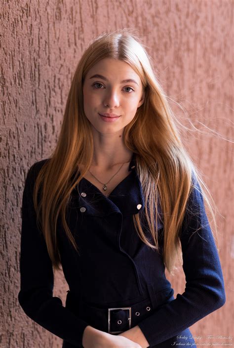photo of anna an 18 year old girl photographed in october 2020 by serhiy lvivsky picture 21