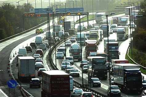 Highways england confirmed the m6 in cheshire is closed southbound between j20 lymm interchange, m56 and j19 knutsford a556 due to a four vehicle collision involving two lorries, one car and a van. Wednesdays woeful for traffic jam hotspots | Shropshire Star