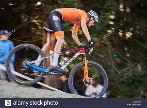 Mathieu van der poel es una de las sensaciones del ciclismo mundial en los últimos meses. Lenzerheide, Switzerland. 8th September 2018. Mathieu van der Poel during the UCI 2018 Mountain ...