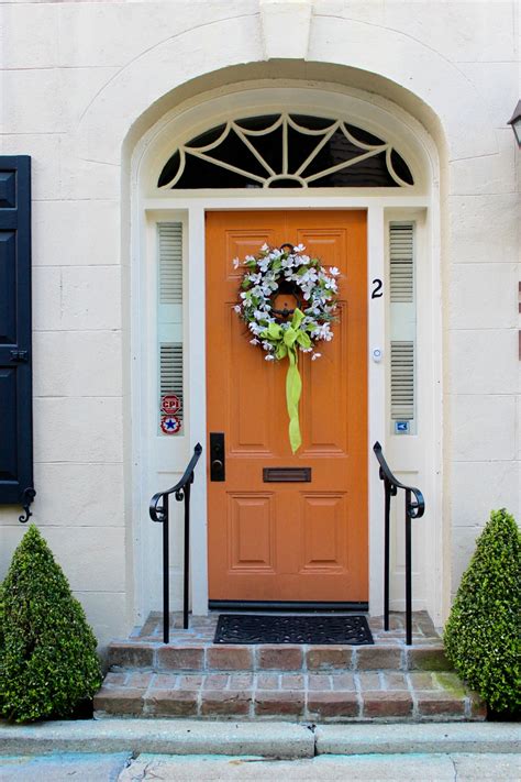 Decorate Your Doorstep | The Scout Guide Charleston | Blog