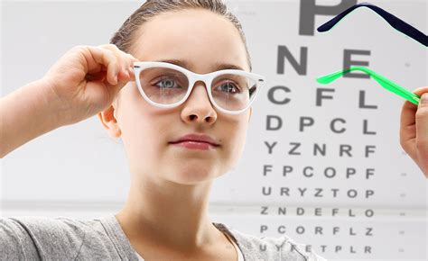 optyk okulista optometrysta bydgoszcz okulary soczewki oprawki w bydgoszczy salon optyczny