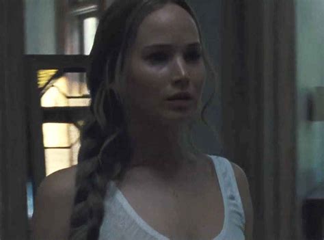 Jennifer Lawrence Stars In Terrifying Movie Directed By Boyfriend Darren Aronofsky See The