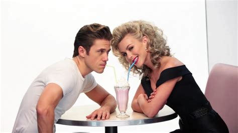 Grease Live Sandy And Danny Grease Characters Grease Movie