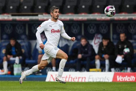 Holstein kiel is playing next match on 7 aug 2021 against sc weiche flensburg 08 in dfb pokal. Holstein Kiel: Mit Mut und Selbstvertrauen zum Pokal-Coup