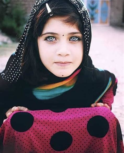 Pashtun Afghan Girl Blue Eyes