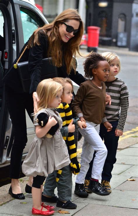 Angelina Jolie With Her Kids Cute Moments