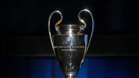 Sevilla, the uefa cup/europa league's most decorated club with five trophy triumphs, get a tie with the romanian champions. Hasil Undian Perempatfinal, Semifinal, dan Final Liga ...