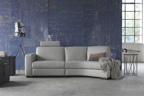 Se cerchi un nuovo divano piccolo, questa è la classifica dei migliori divano con funzione letto in stile moderno ed elegante. Divano Letto Piccolo Angolare / piccoli divani letto ikea ...