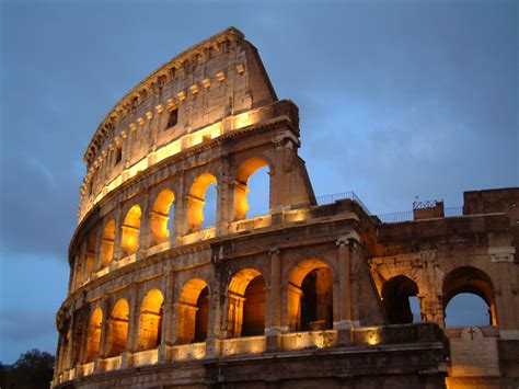 Colosseum At Night Advantage International