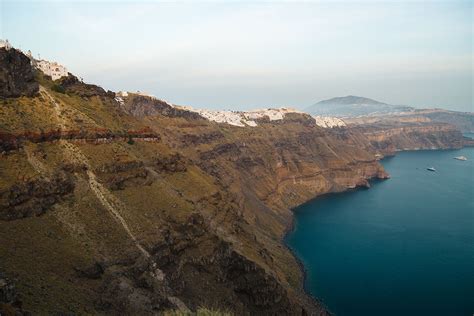 The Best Places To Capture A Timeless Photo Of The Santorini Caldera