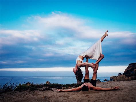 Acroyoga 101: The Basics of Partner Yoga - Health Journal