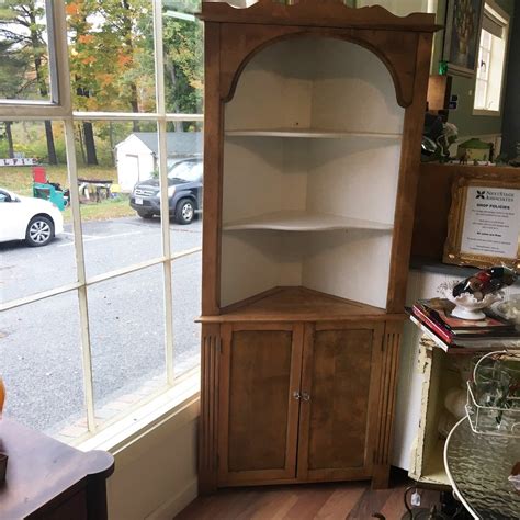 This handsome dining corner hutch is a rustic number emblazoned with a hearty helping of ornate natural knots, grains, and bands. Antique corner hutch - stick built vintage cottage cabinet ...