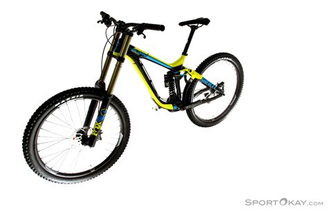 Giant Glory Advanced 1 2016 Carbon Downhillbike Downhill And Freeride