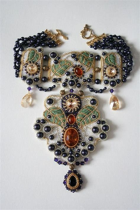 Bead Embroidered Necklace With Amber Floral Бижутерия Бисерные