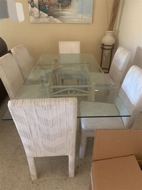 Diningroom Table For 6 Or 8 Beautiful Glass Table And 6 Beautifu