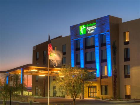 Holiday Inn Express And Suites Phoenix North Scottsdale