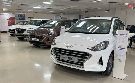 Suv de 7 lugares baseado no creta. Hyundai 2021 Price Hike - Creta By Rs. 27,335 & Venue By ...