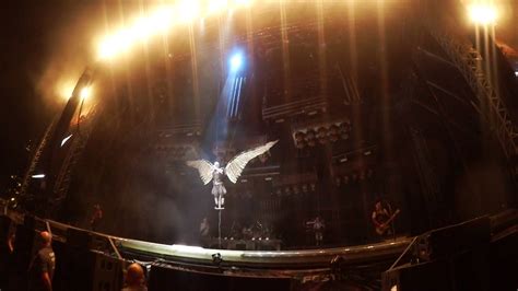 The song is released as the first single from their second album sehnsucht. Rammstein Engel ( 04.06.16 Allmend Rockt - YouTube