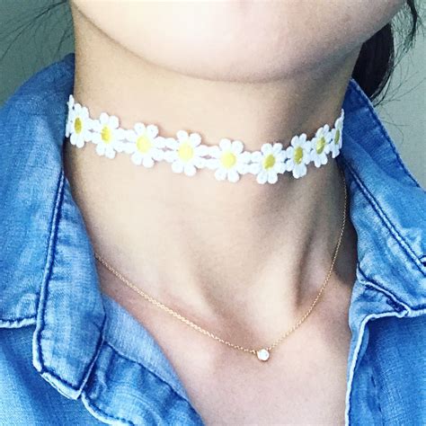 Daisy Flower Choker Necklace Imsmistyle
